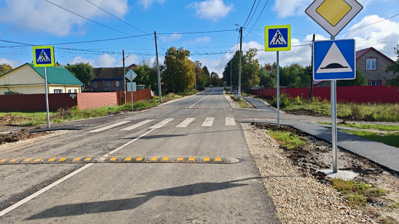 Жители улицы Локомотивной в Рузаевке получили новую дорогу