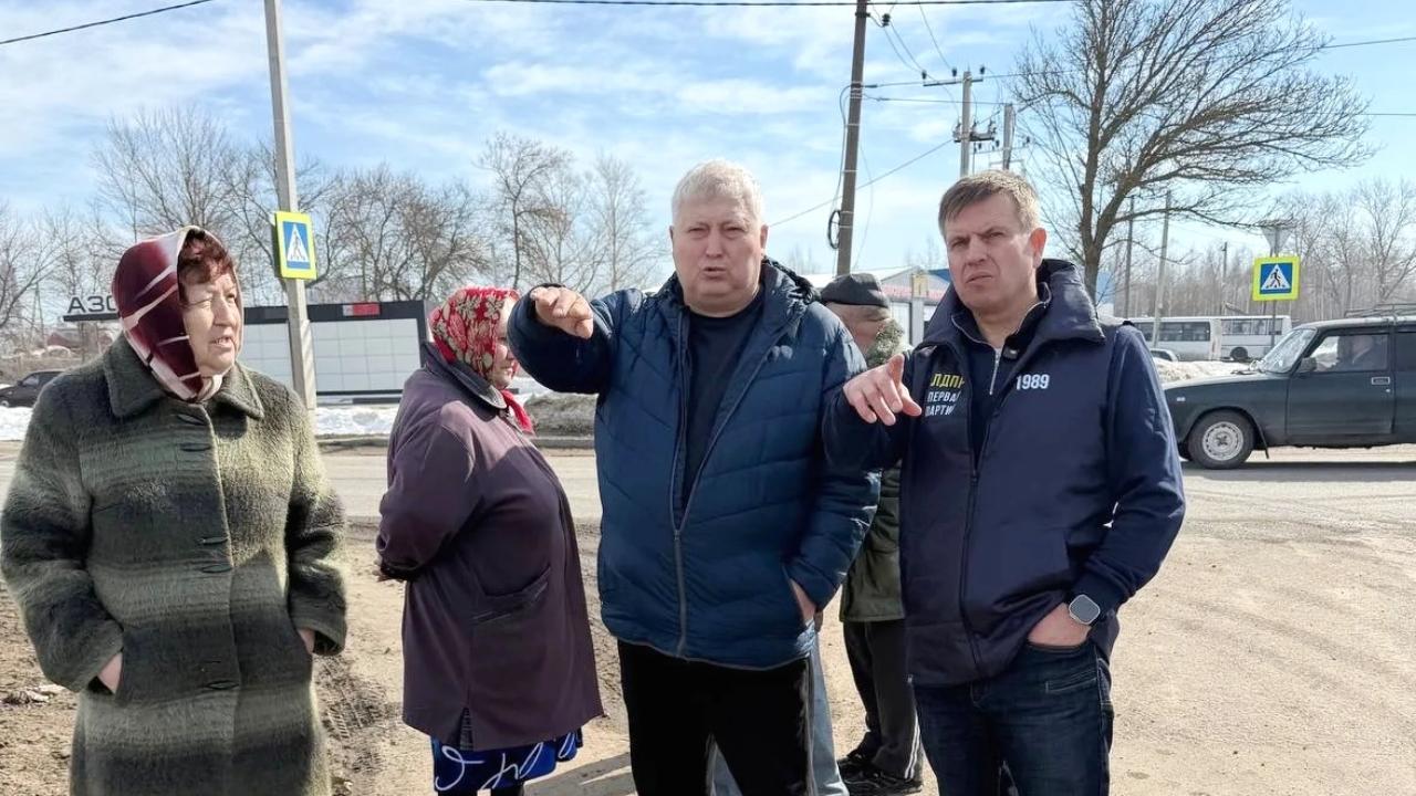 ЛДПР взяла на контроль затопление домов и отсутствие лежачих полицейских в Чамзинском районе