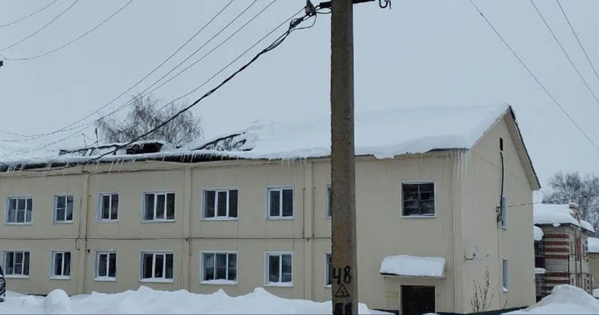 В Мордовии управляющую компанию за снег на крышах оштрафовали на 310 тысяч рублей