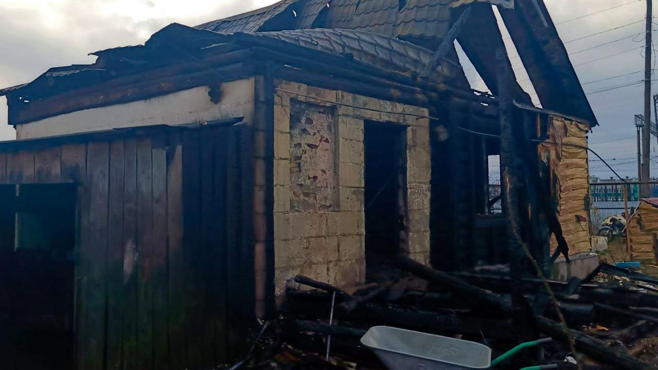 Жительница Мордовии осталась без крыши над головой из-за пожара 