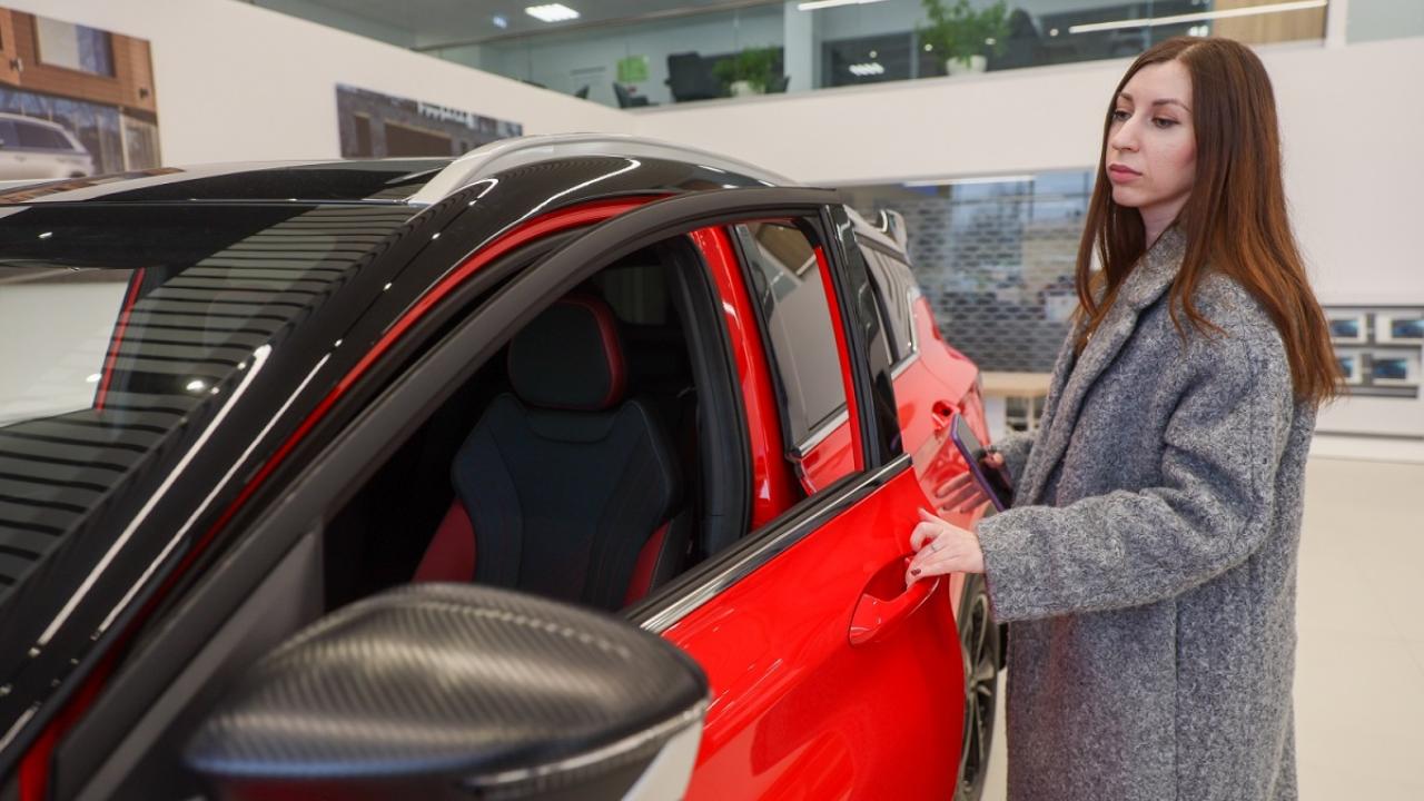 ВТБ: выдачи автокредитов в 2025 году составили 1,7 трлн рублей