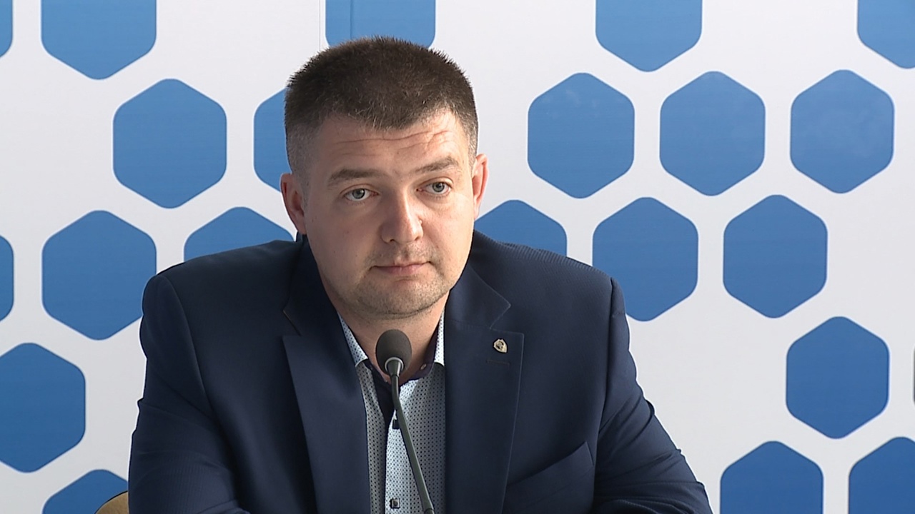Начальница отделения «Почты России» из Мордовии перевела 11 миллионов рублей мошенникам Начальница отделения «Почты России» из Мордовии перевела 11 миллионов рублей мошенникам