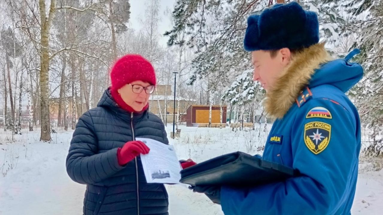 Жителям Зубовой Поляны напомнили о противопожарной безопасности