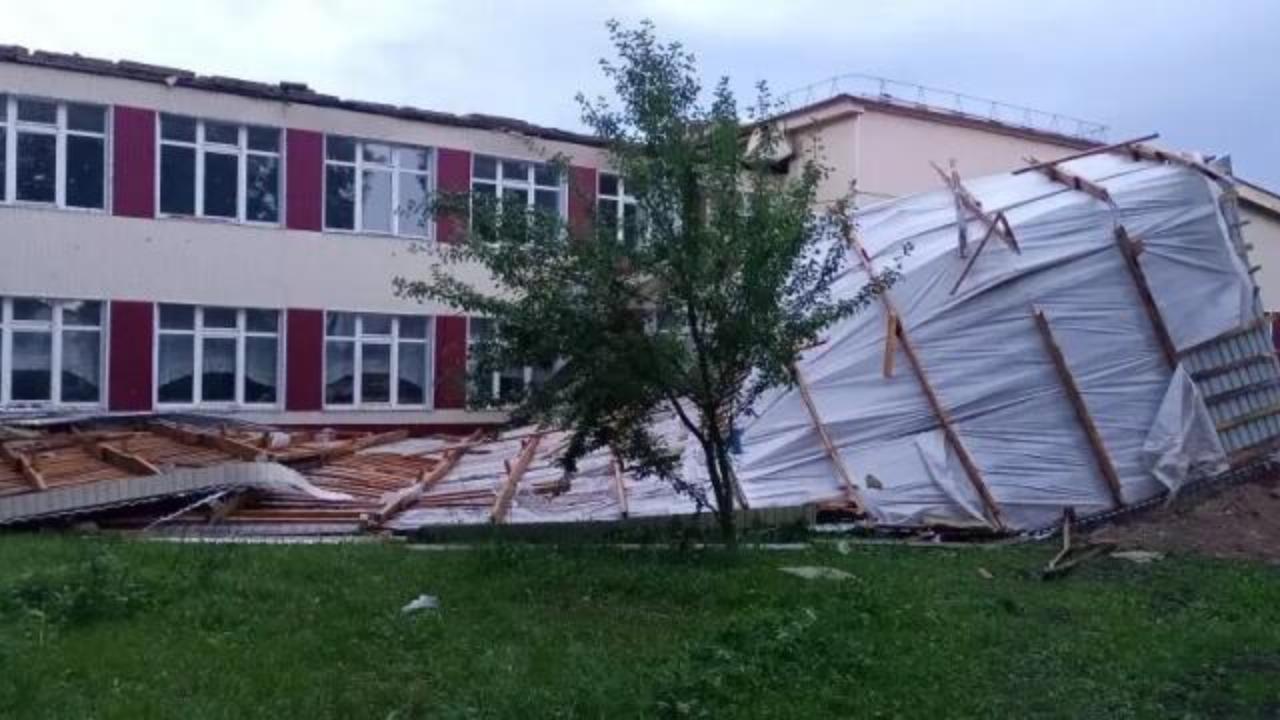 В Ардатове обрушились крыши школы и многоквартирного дома: введён режим ЧС