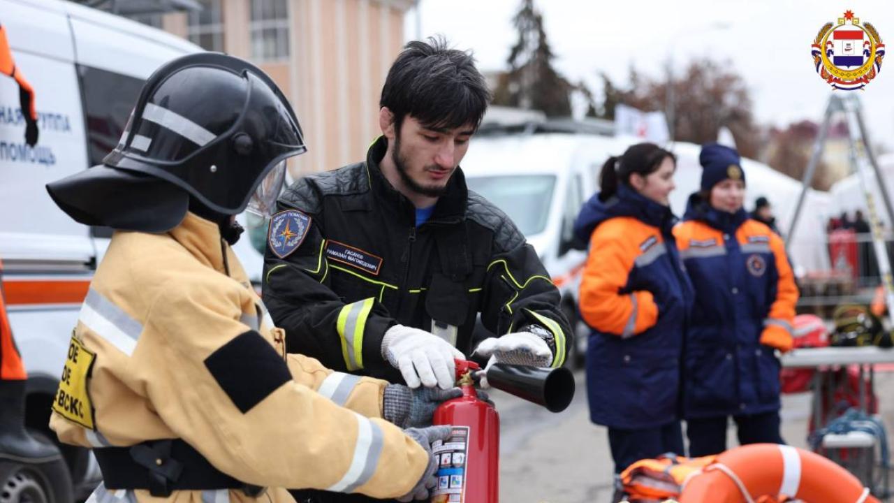 Учимся выживать: в Саранске организован Городок ЧС