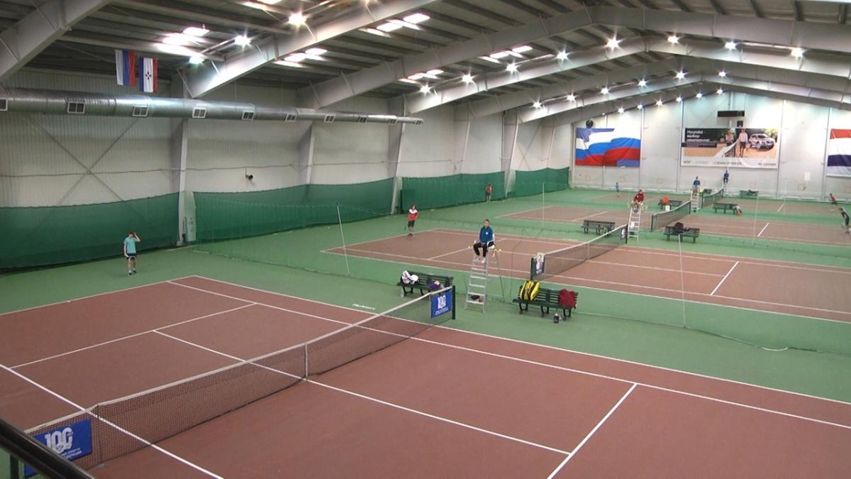 В Мордовии проходит Кубок Главы республики по теннису