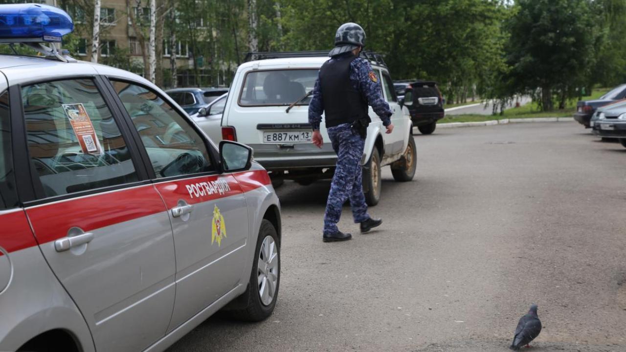 В Саранске задержали молодого хулигана, устроившего разборки в супермаркете