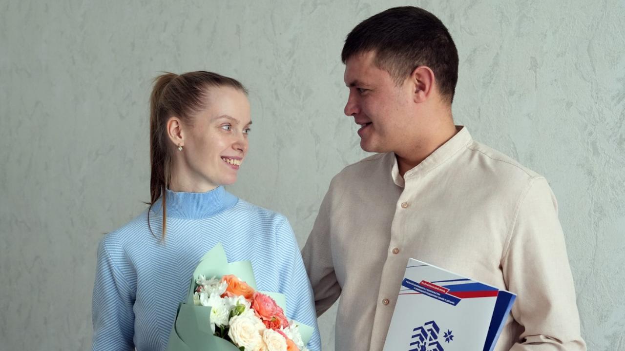 В Мордовии первые семьи бюджетников получили жильё по спецпрограмме 