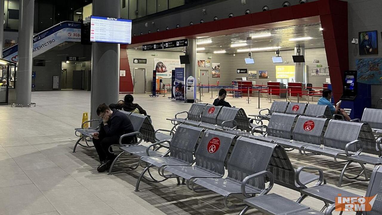 В аэропорту Саранска установили несколько фонтанчиков с бесплатной водой  В аэропорту Саранска установили несколько фонтанчиков с бесплатной водой