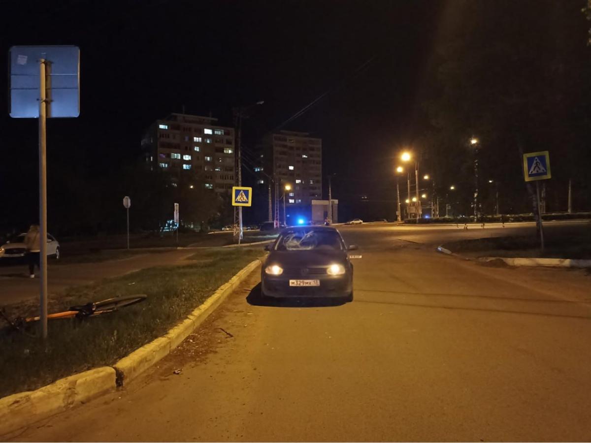 В Саранске наказали велосипедиста, который ехал по «зебре» и врезался в «Фольксваген»