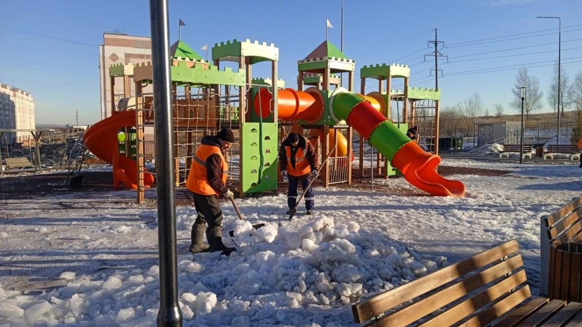 Уборка снега продолжается в Саранске