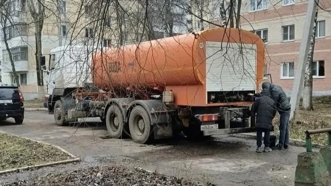 Для жителей Химмаша организован подвоз воды