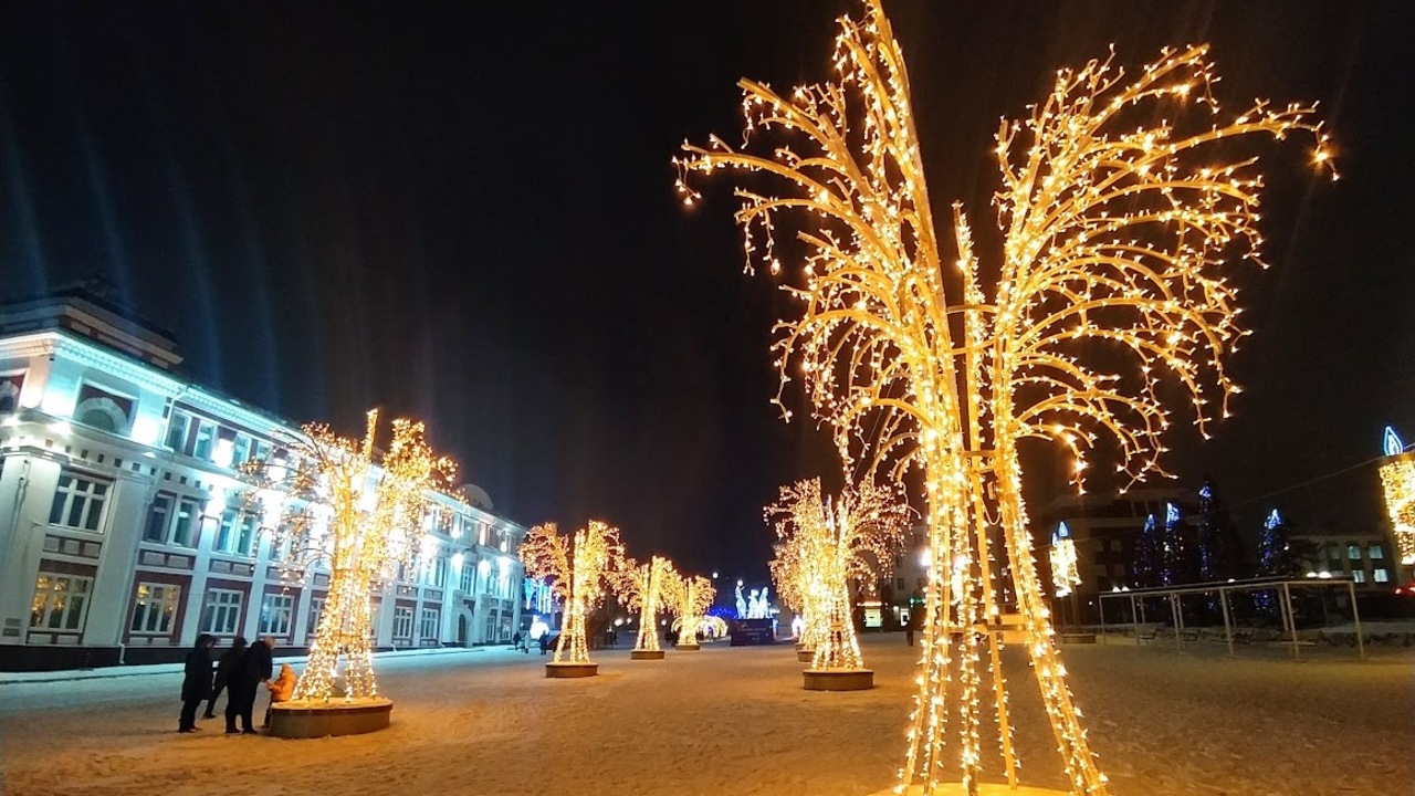 Жителей и гостей Мордовии уже приглашают на новогодние прогулки по Саранску 