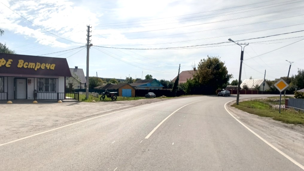 В Мордовии мужчина на питбайке протаранил столб