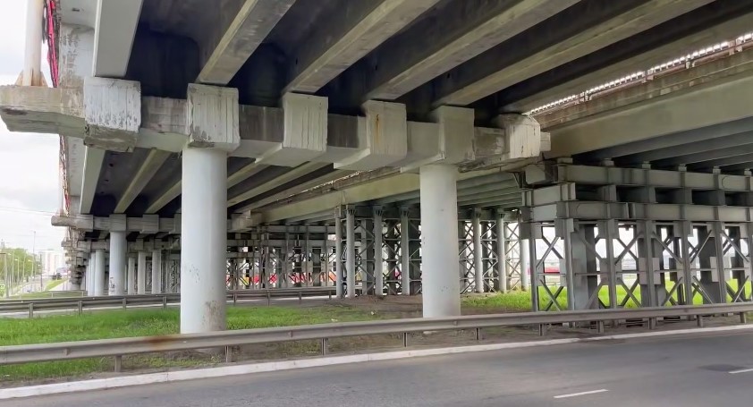 В Саранске мост, соединяющий Центр и Химмаш, требует ремонта В Саранске мост, соединяющий Центр и Химмаш, требует ремонта