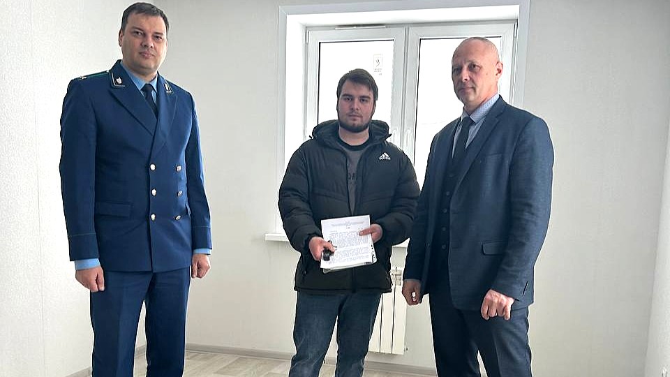 В Мордовии прокуратура добилась квартиры для сироты – участника СВО 