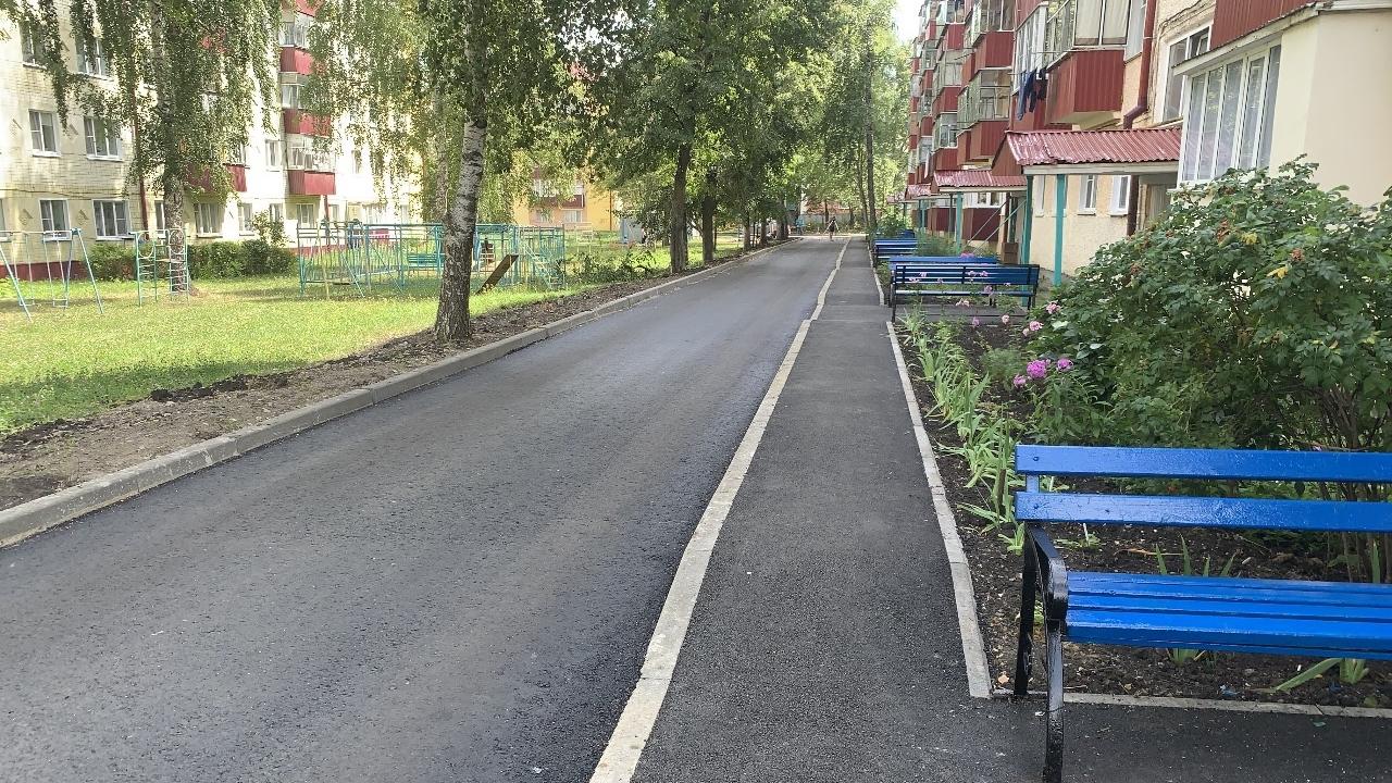 В Саранске благоустроили девять дворов В Саранске благоустроили девять дворов
