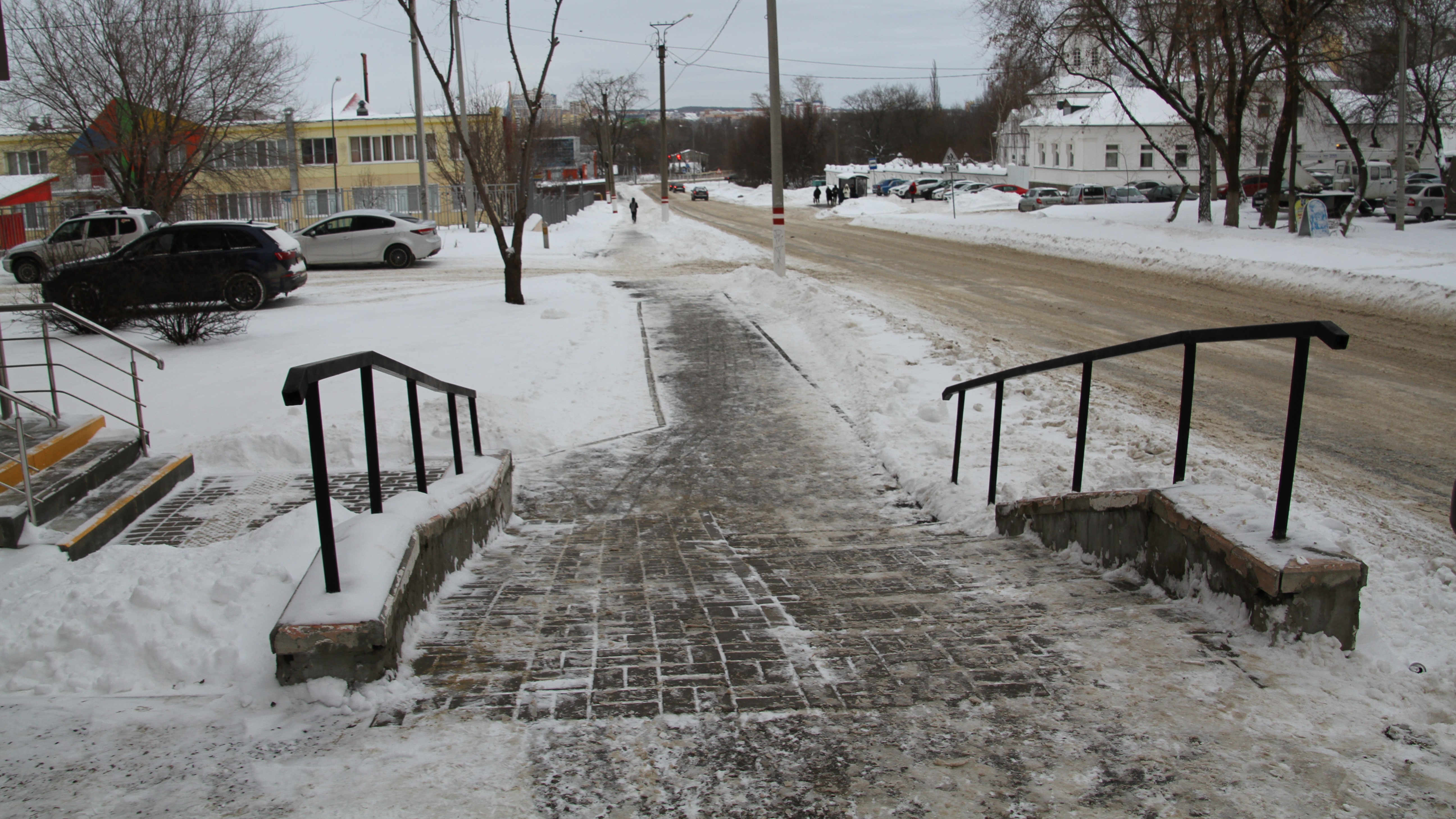 В Мордовии – оперативное предупреждение из-за гололедицы