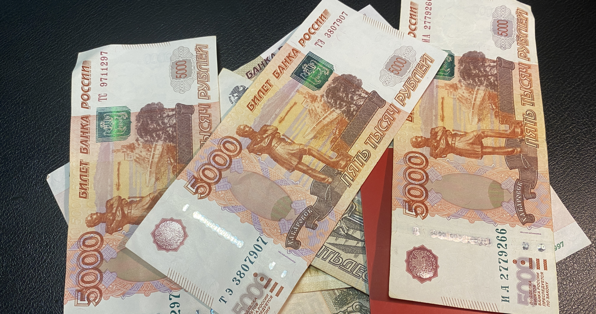 Январские пенсии некоторым жителям России выплатят досрочно в декабре 