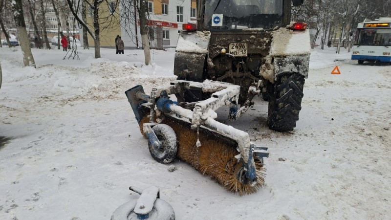 В Саранске тракторист без прав устроил ДТП