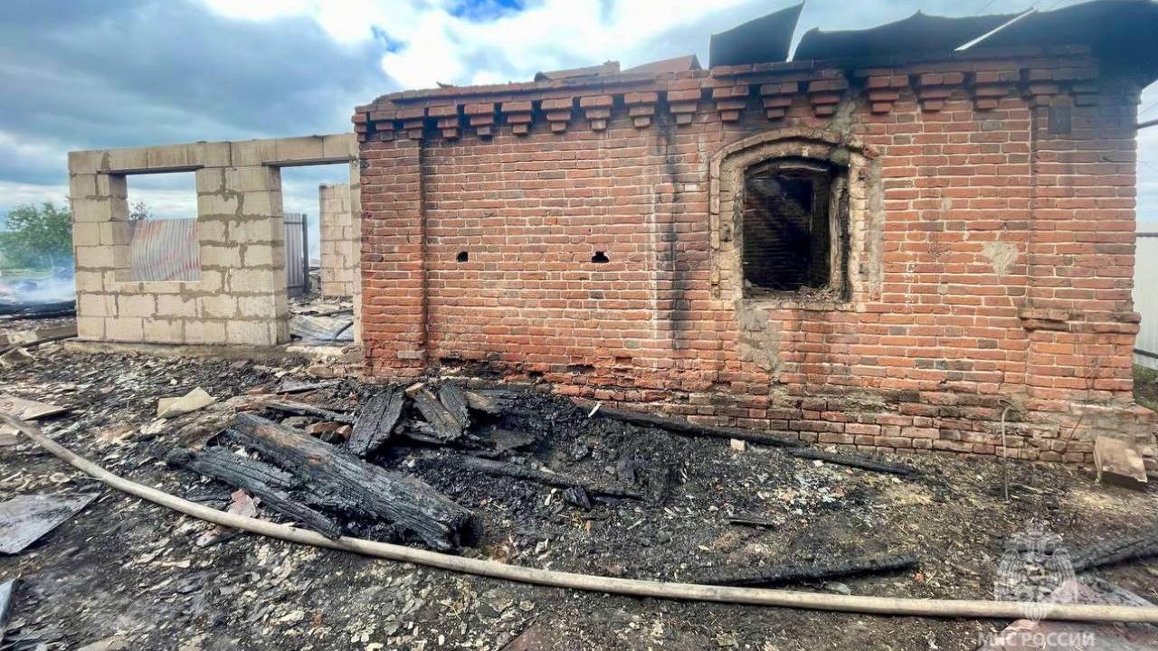 Пожар в Краснослободском районе начался с сарая