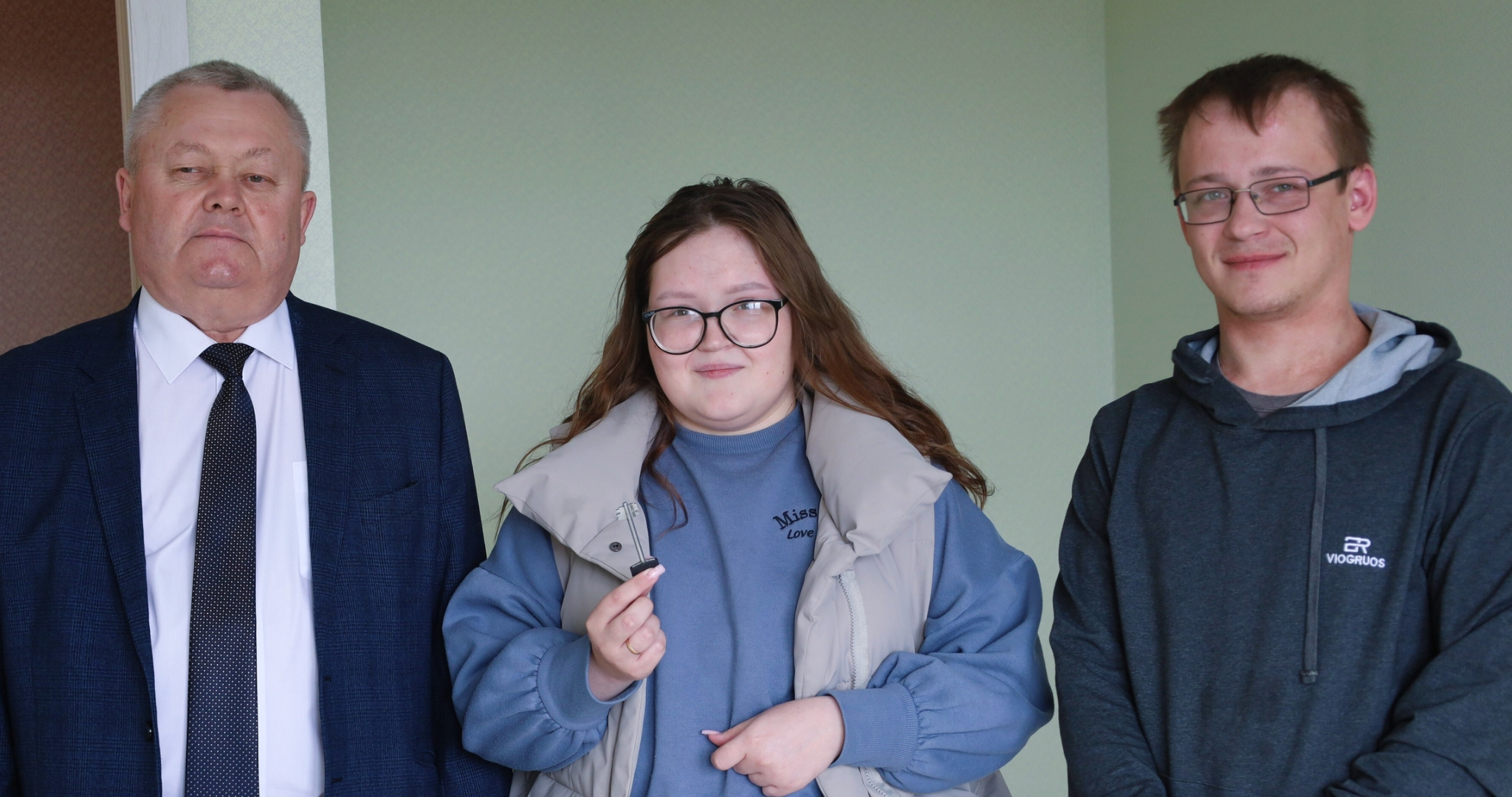 В Мордовии чамзинская сирота получила ключи от новой квартиры 