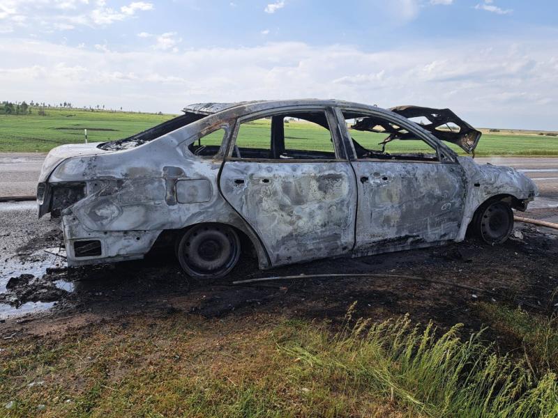 На трассе в Мордовии сгорела иномарка