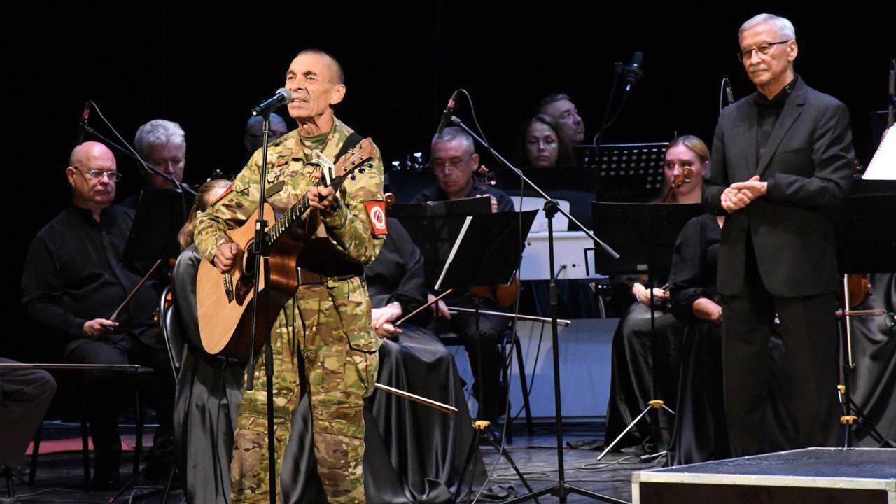Жителей Мордовии приглашают выступить на конкурсе-фестивале «СВОи - здесь!»