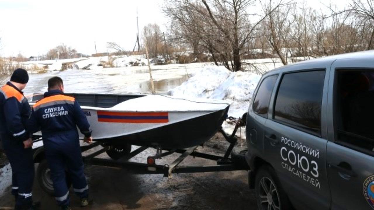 В Русском Маскине выставили спасательный пост