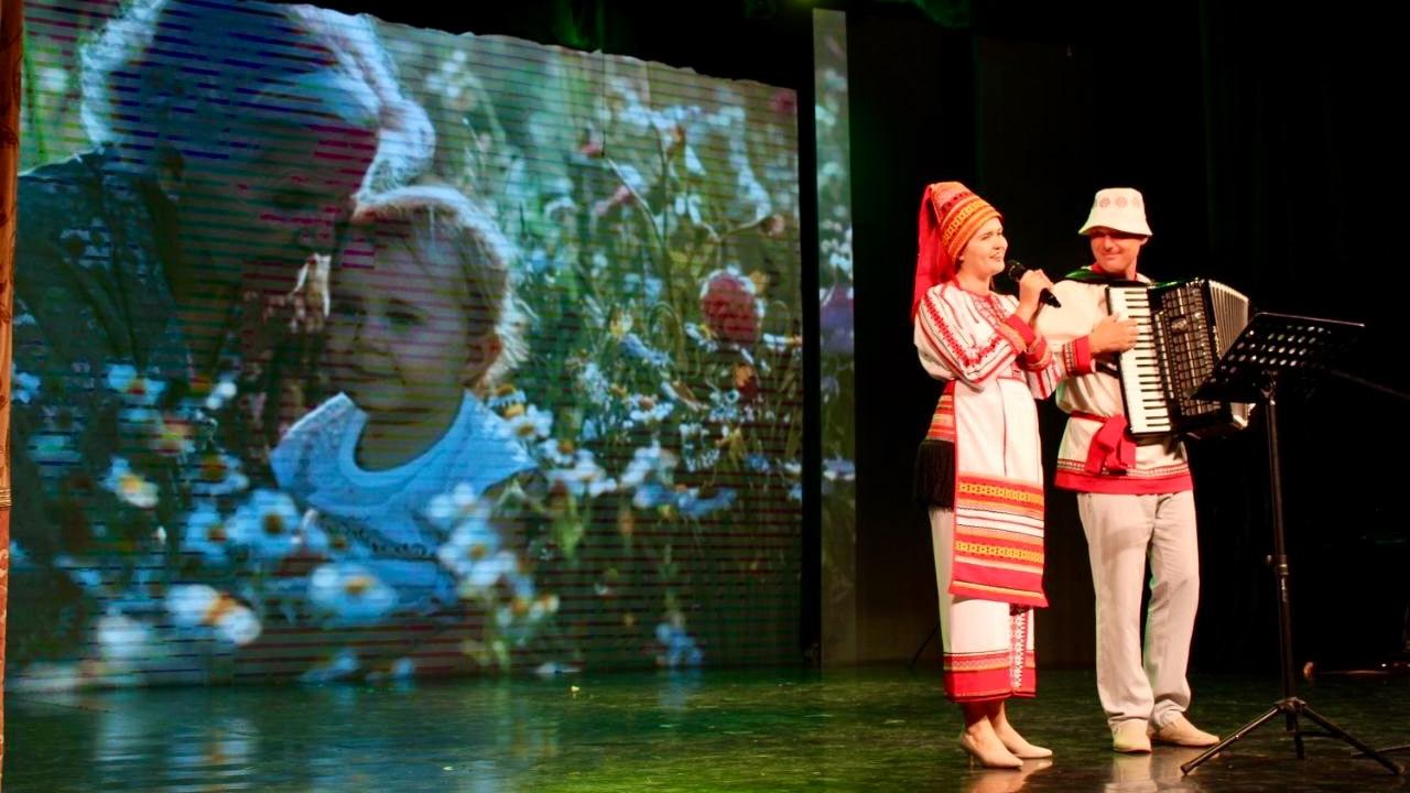 Мордовский «Шумбрат» собрал в Крыму финно-угорские народы Мордовский «Шумбрат» собрал в Крыму финно-угорские народы