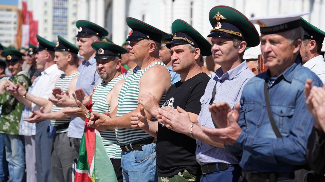 День пограничника отмечают в столице Мордовии День пограничника отмечают в столице Мордовии
