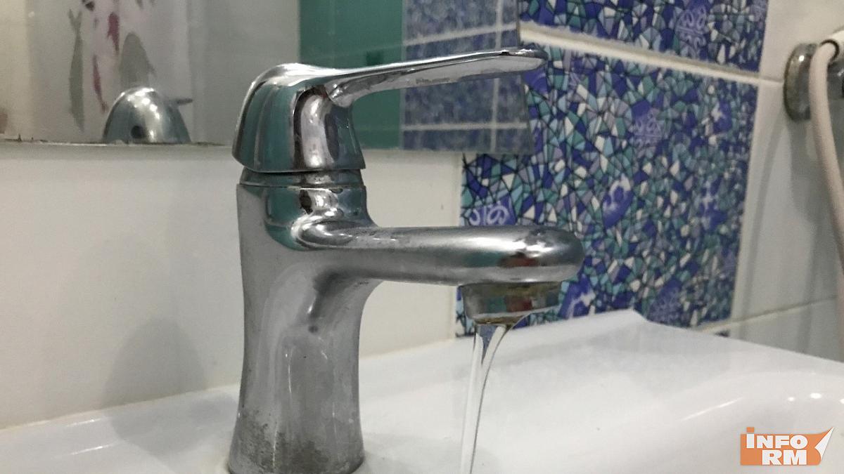 В Зыкове отключат холодную воду В Зыкове отключат холодную воду