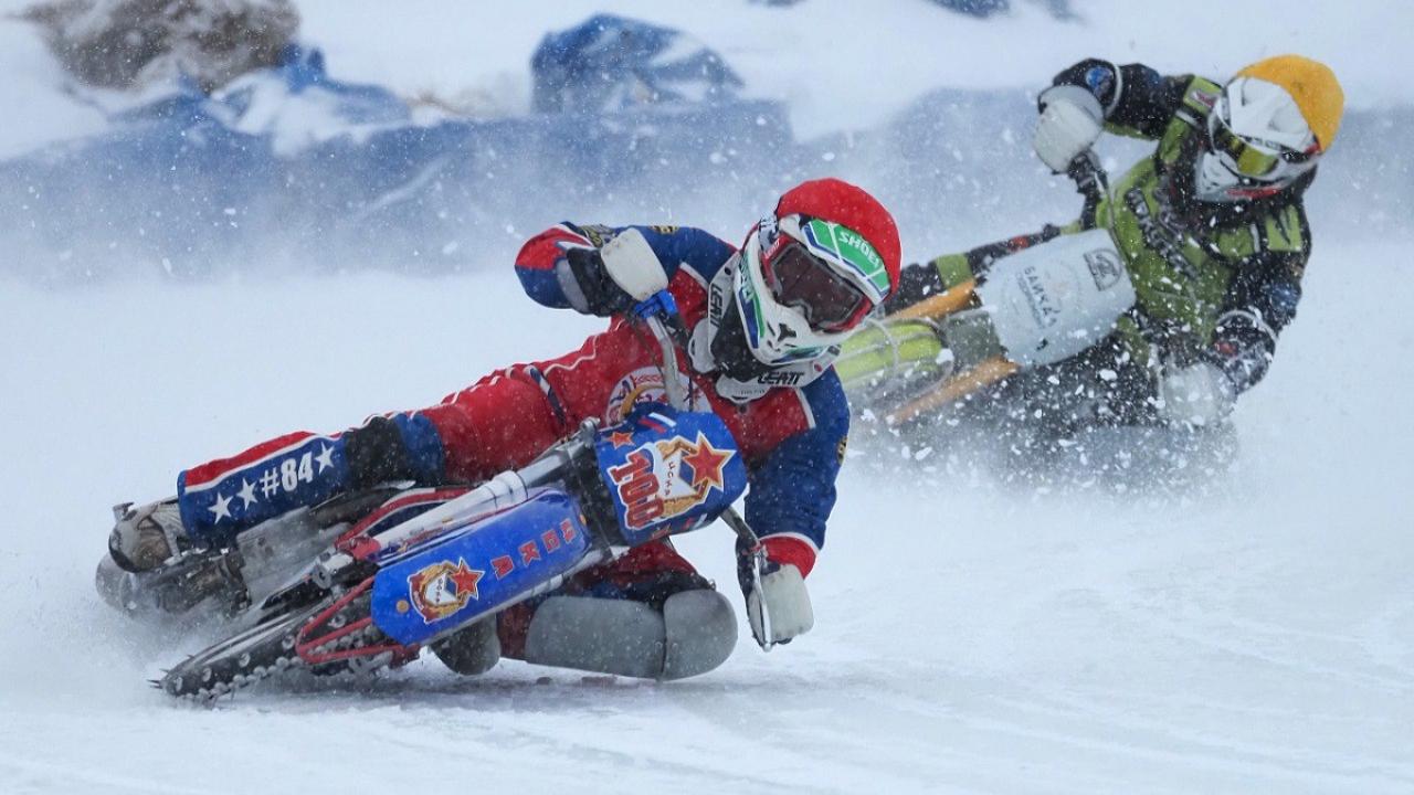 Сбербанк выступил генеральным партнером Международных соревнований по мотогонкам на льду 