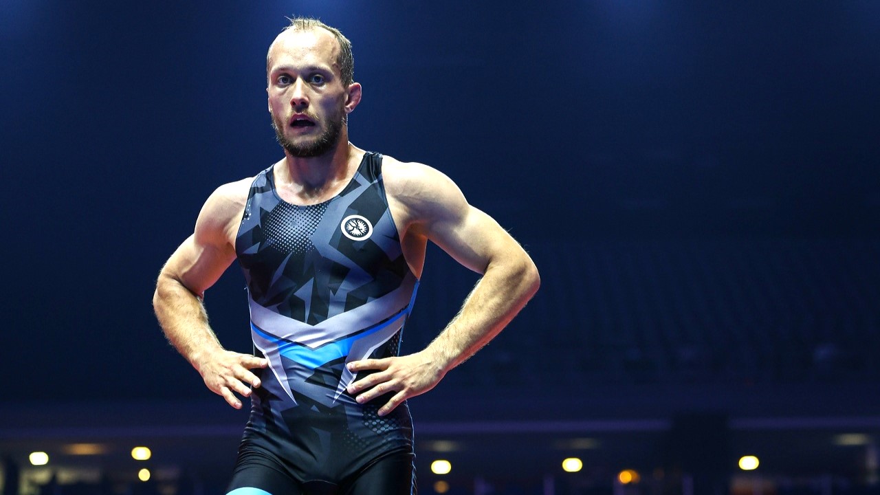 Сергей Емелин – в полуфинале чемпионата Европы