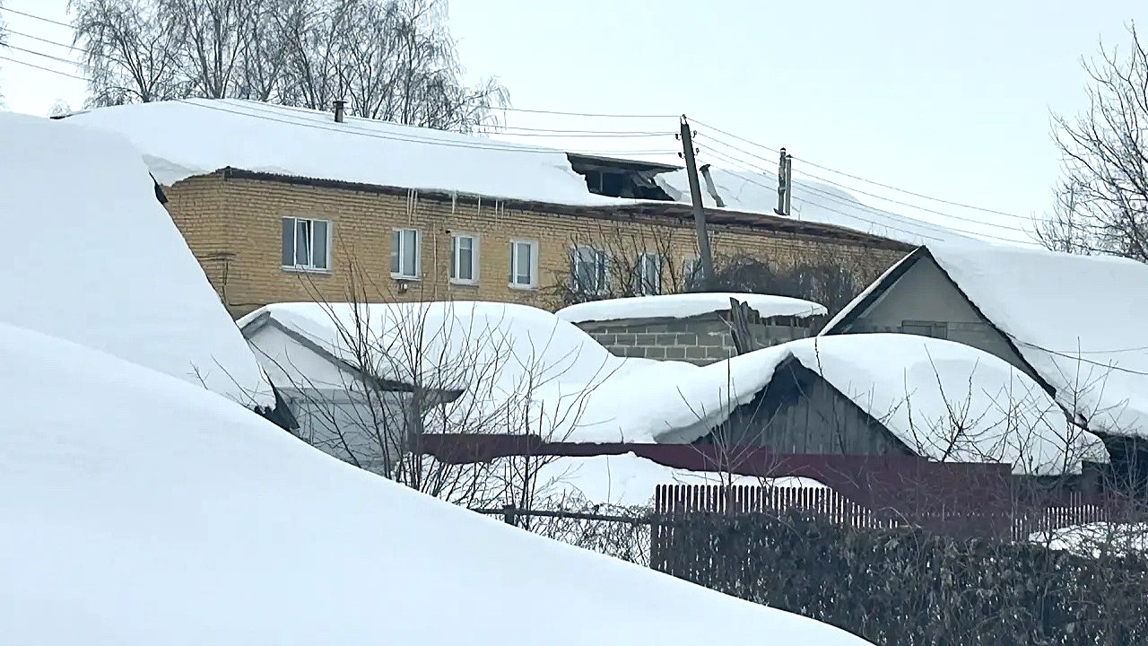 В Ромоданове прокуратура нашла виновных в обрушении крыш
