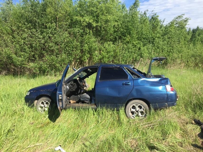 В Мордовии «десятка» опрокинулась в кювет: водитель погиб