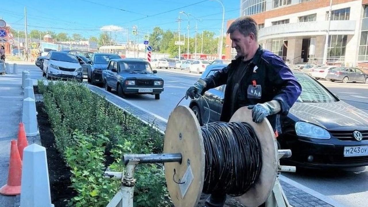 И тянутся города: оптика «Ростелекома» доступна в четырех из пяти домов в российских мегаполисах