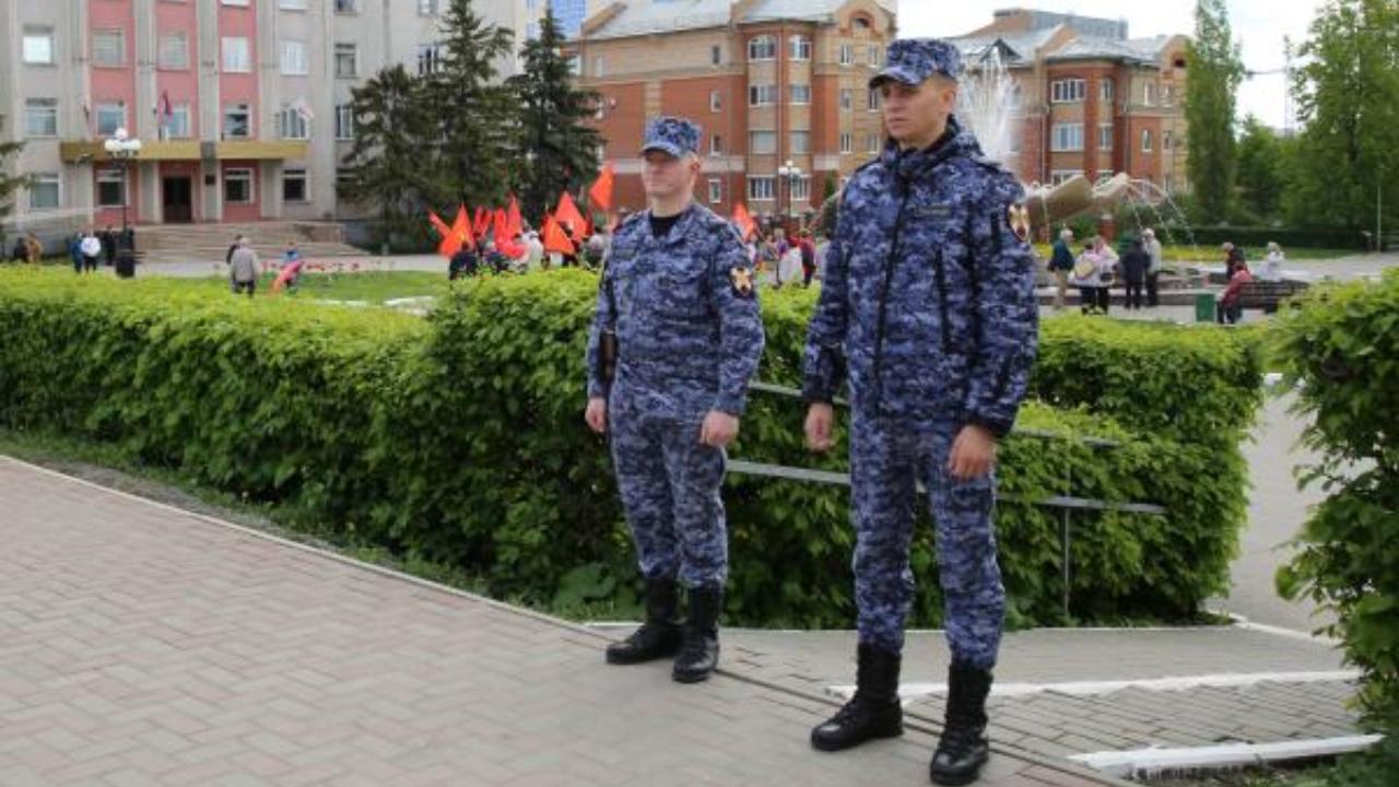 Росгвардейцы Мордовии обеспечивают правопорядок в майские праздники