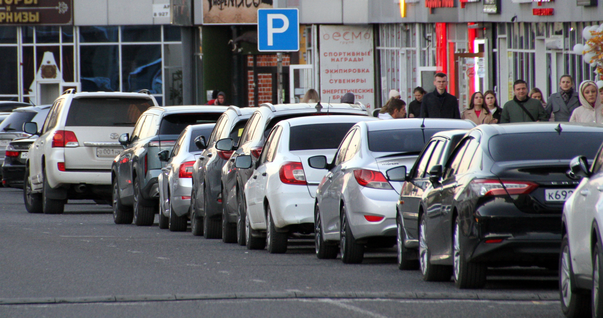 Праворульные машины в России проверят на безопасность 
