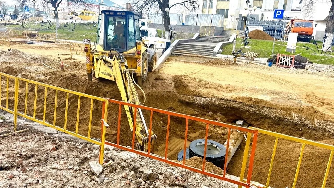 В Саранске на проспекте Ленина монтируют сети водоснабжения