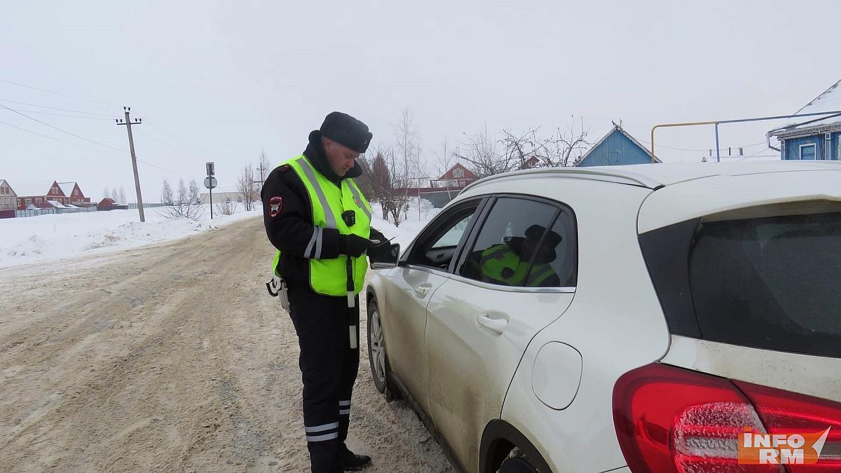 В Мордовии пьяный водитель предложил деньги инспектору ДПС