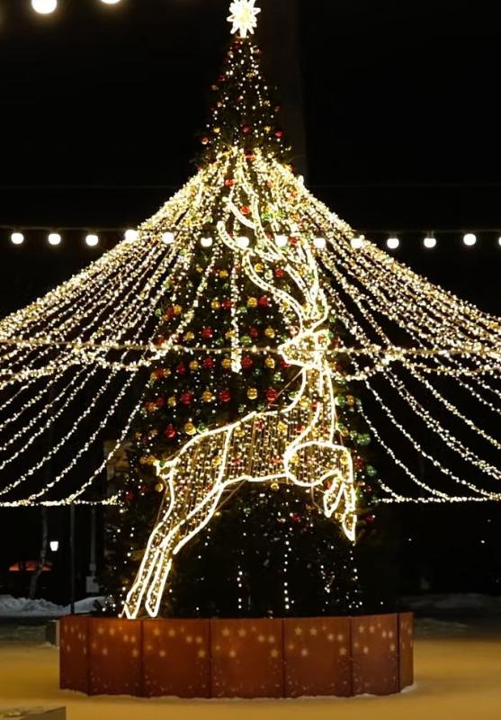 В Рузаевке установят 10 новогодних ёлок и новую иллюминацию