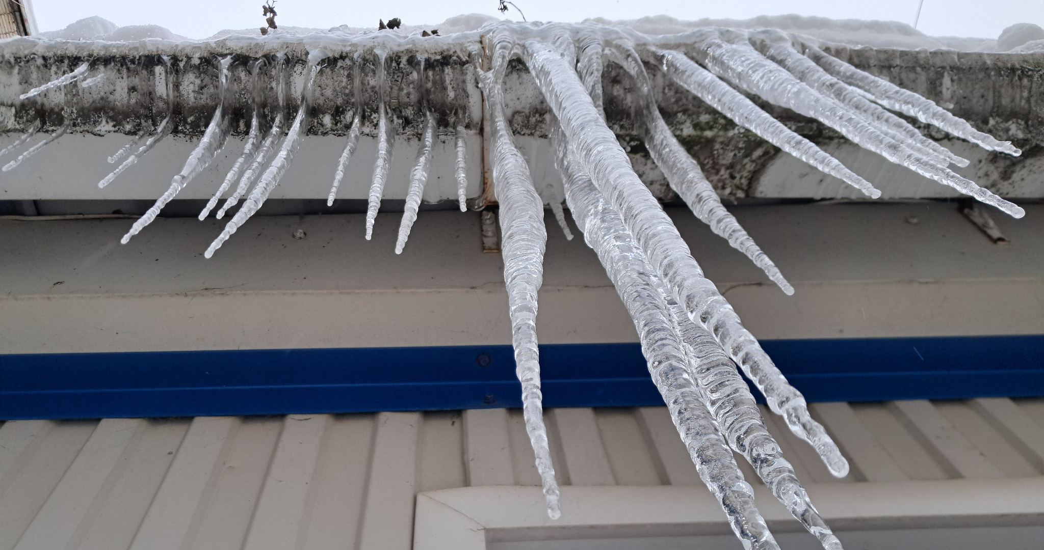 Управляющую компанию в Мордовии оштрафовали за плохую уборку снега 