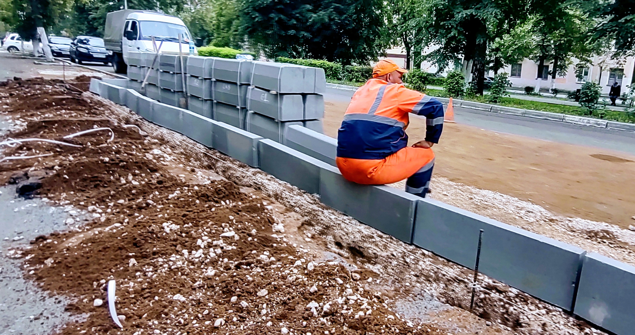 Сельчанам в Мордовии пообещали тротуар за 2 миллиона рублей 