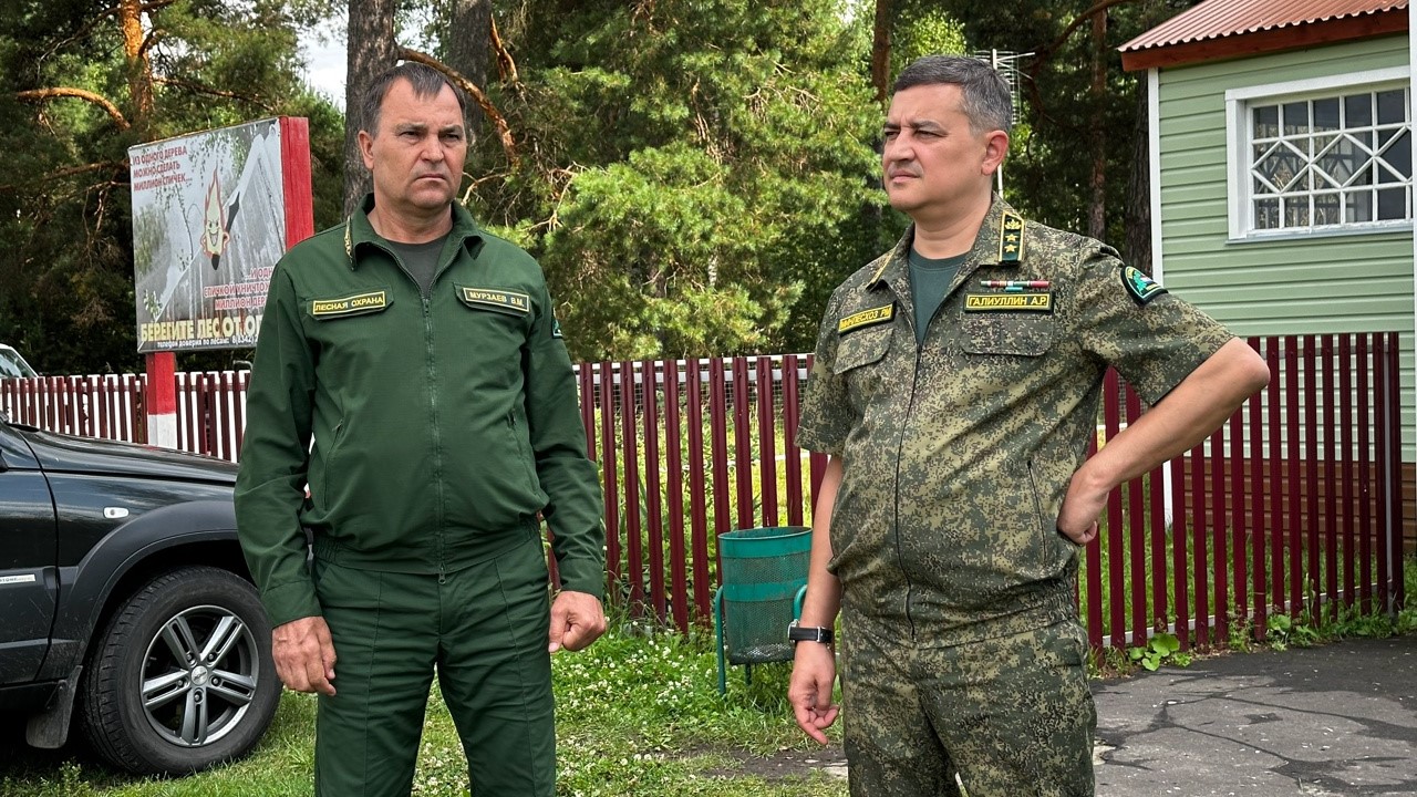 Главный лесничий Мордовии проверил ход лесовосстановительных работ
