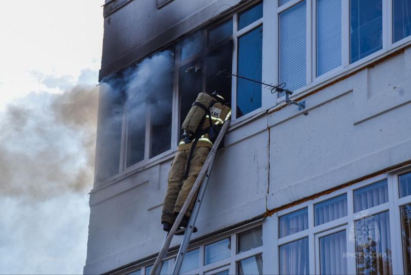 В Саранске из-за брошенного окурка загорелась квартира в 12-этажке