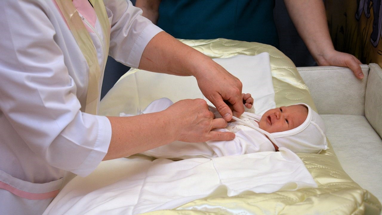 Глава Мордовии: «Почему жительницы Мордовии едут рожать в другие регионы?» 