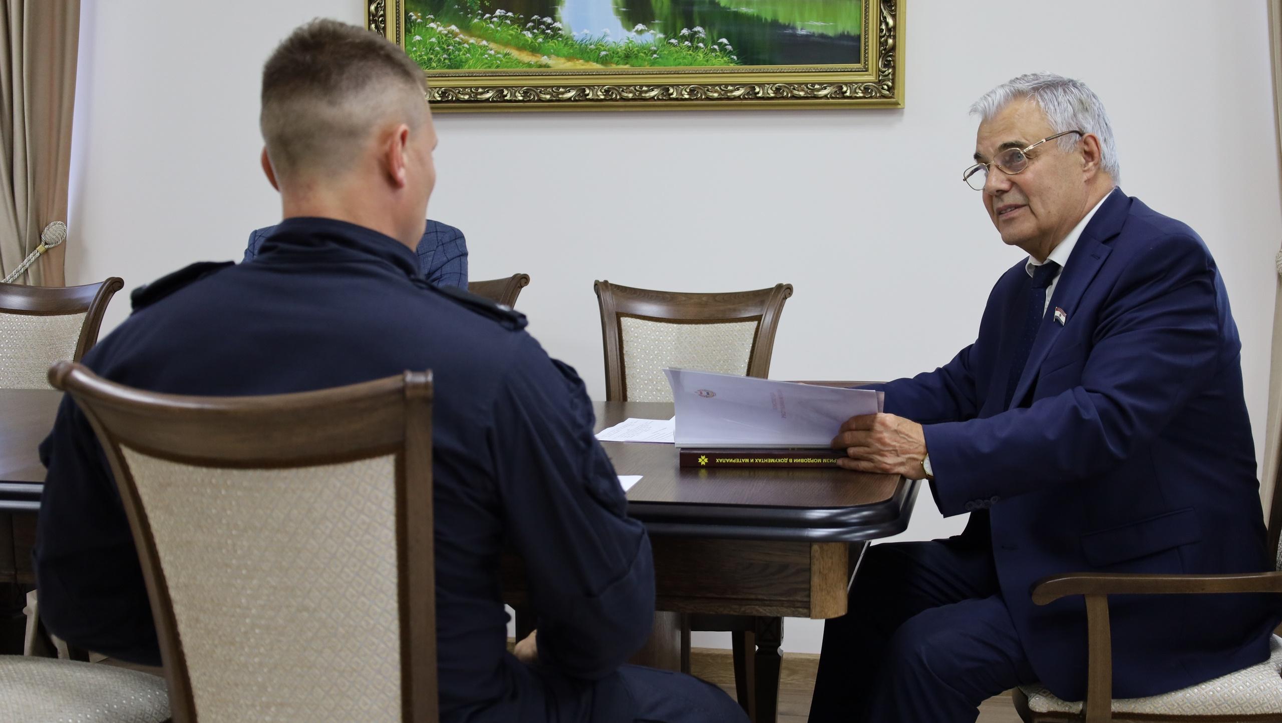 Участники программы «Герои среди СВОих» начали стажировку в Госсобрании Мордовии Участники программы «Герои среди СВОих» начали стажировку в Госсобрании Мордовии