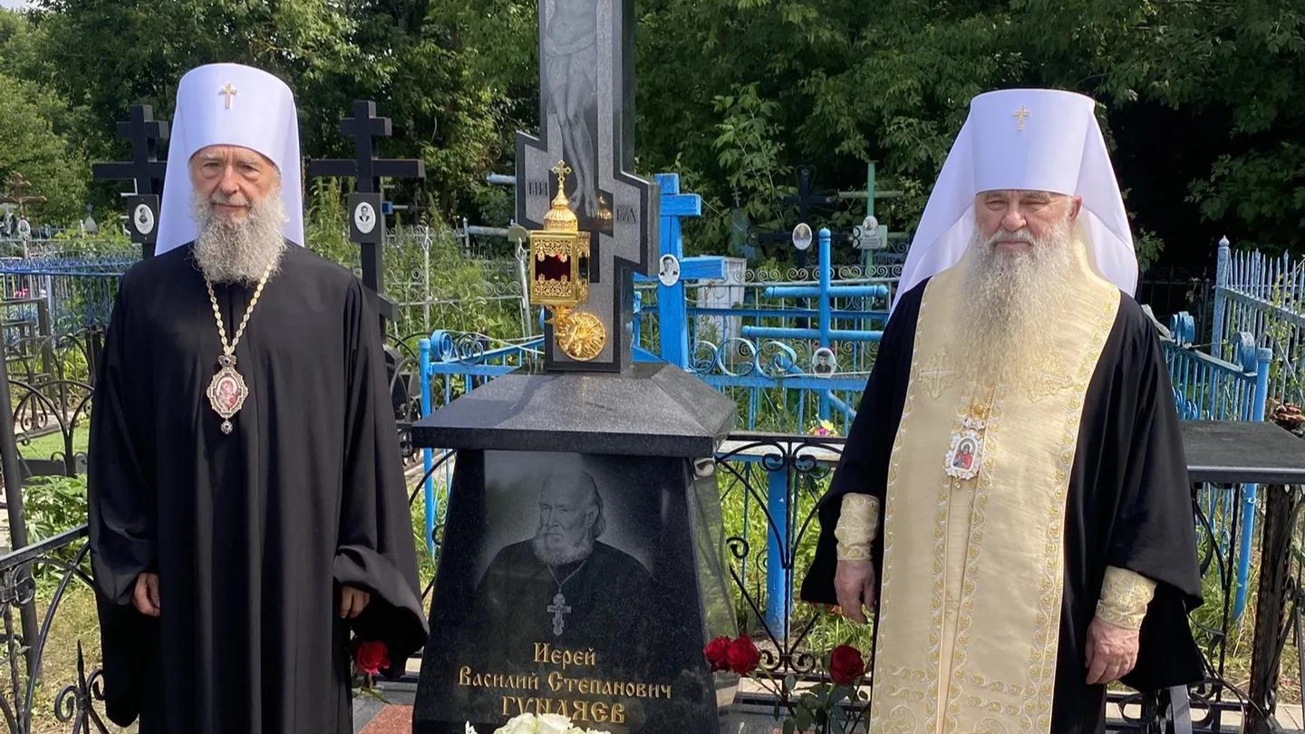 Митрополит Санкт-Петербургский и Ладожский Варсонофий и митрополит Саранский и Мордовский Зиновий осмотрели храмы Ичалковского района