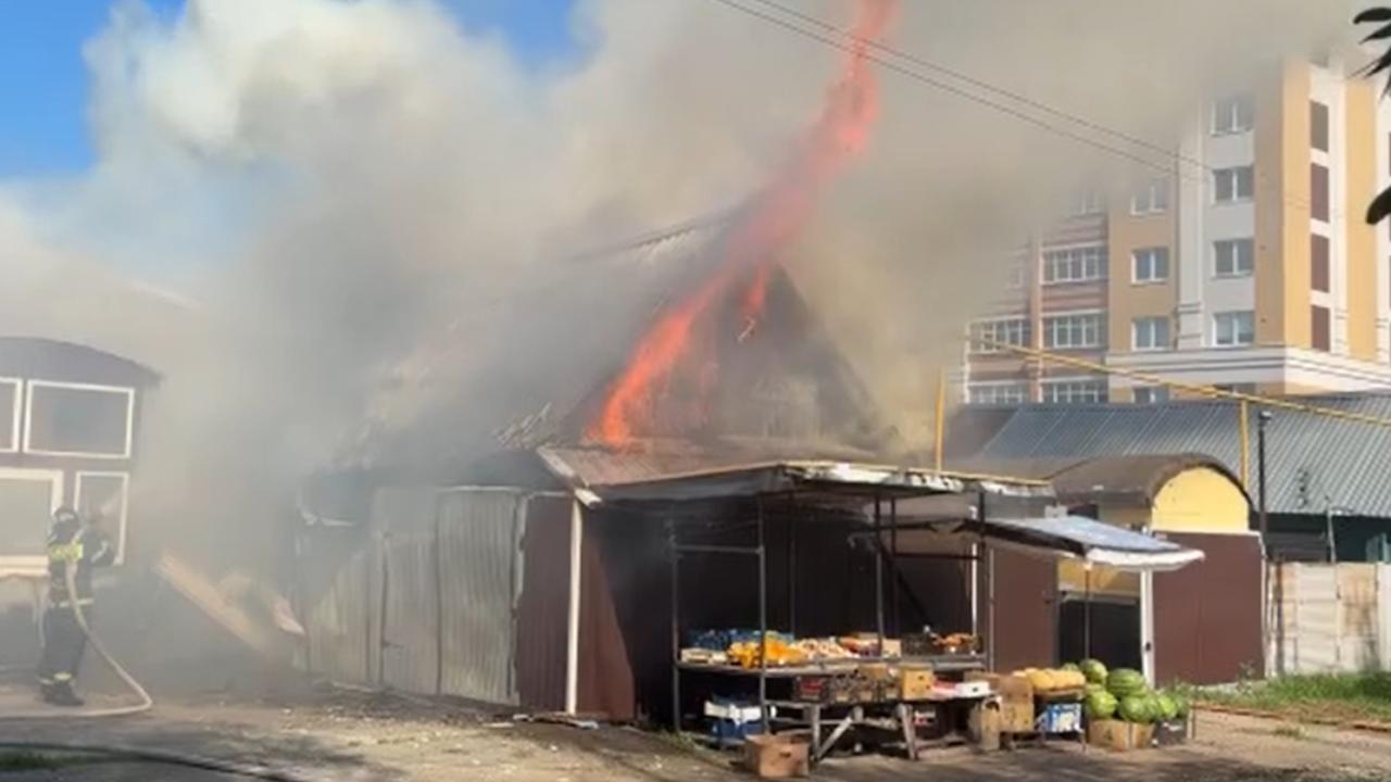 В частном доме Саранска произошел пожар В частном доме Саранска произошел пожар